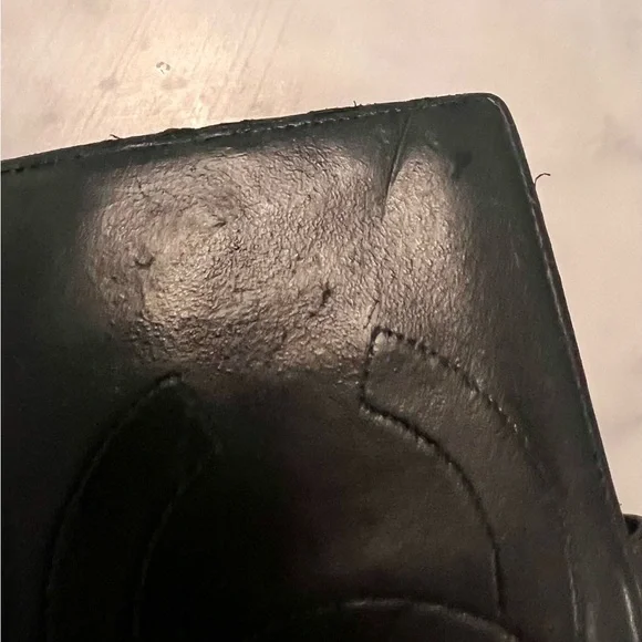 CHANEL CC Logo Vintage Leather Long Wallet - Picture 14 of 14